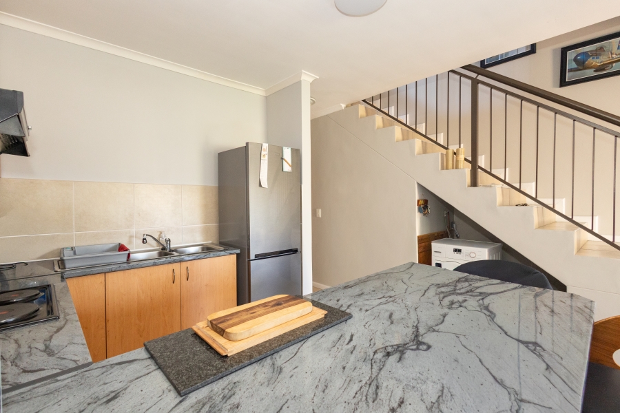 2 Bedroom Property for Sale in Vredelust Western Cape